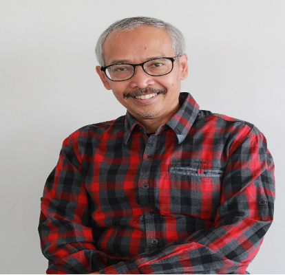 Dr. Amos Sukamto - Wakil Ketua I Bag. Akademik STT INTI Bandung
